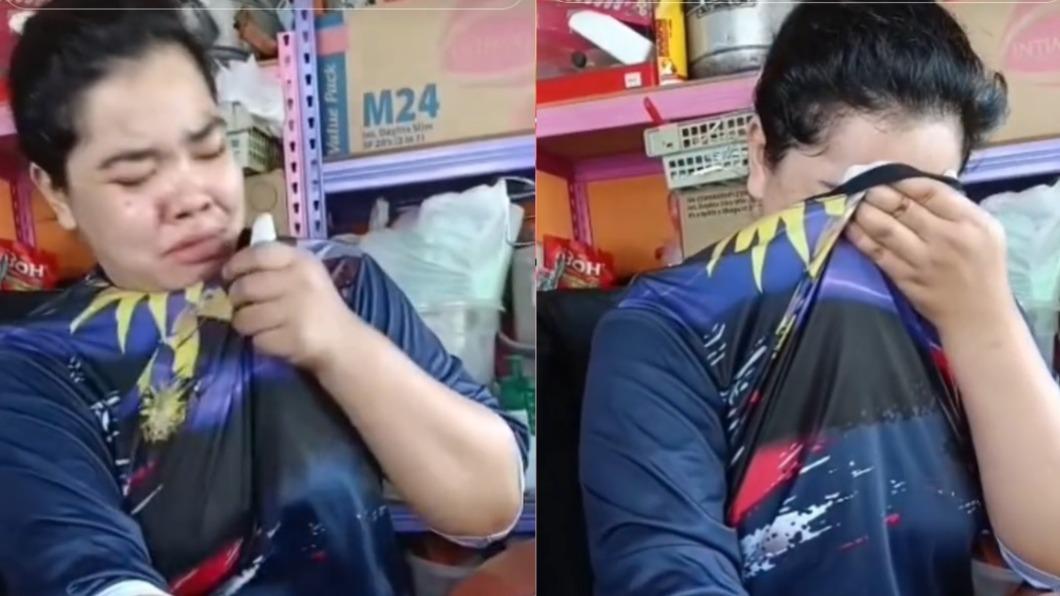 網友和家人邊吃邊哭。（圖／翻攝自＠Boi_AsamBoY TikTok）
