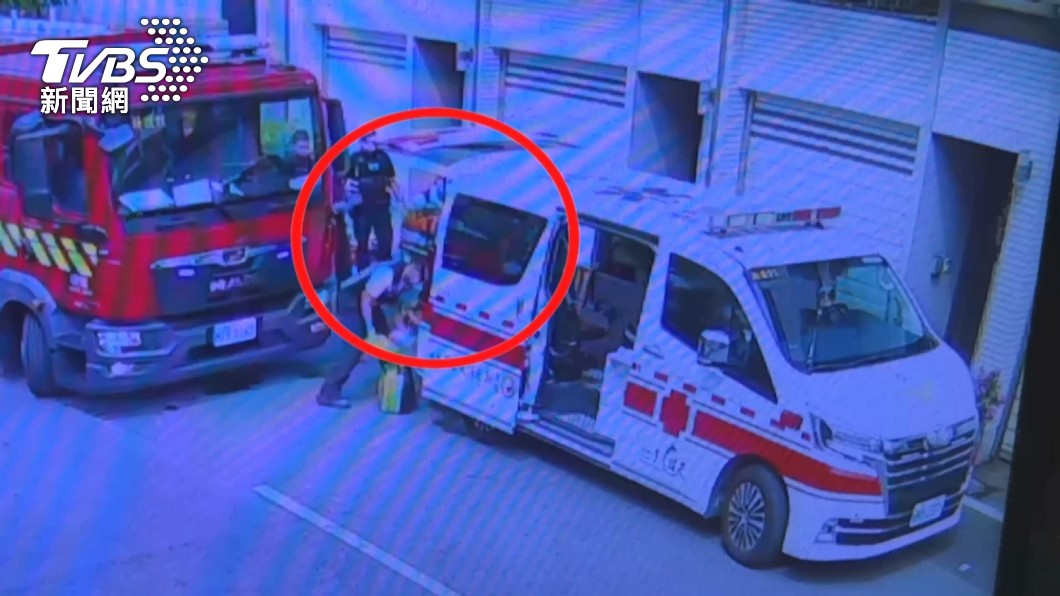 洪姓死者原本5點就要下班回家,但深夜仍未歸,家人打電話報案。(圖/TVBS)