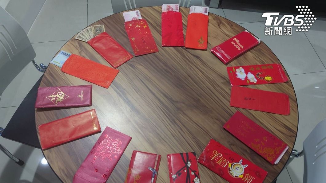 是你掉的嗎?台東垃圾場挖出15個紅包 清潔員拾金不昧尋失主