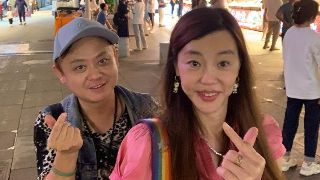 「法拉利姐」宣布回歸大陸！炫耀「土豪買店面給我」蛋黃區賣香腸堡