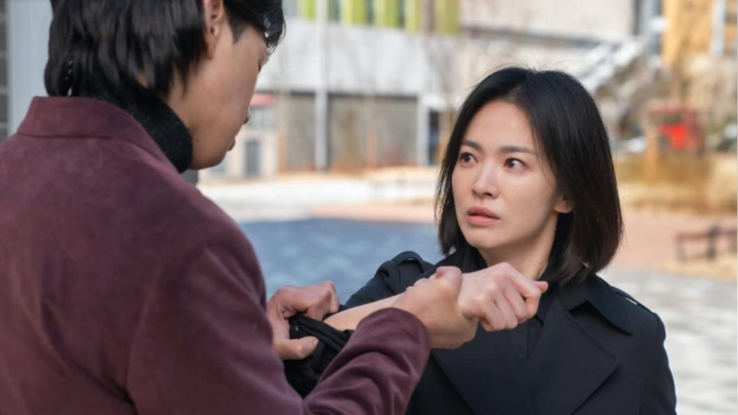 宋慧喬憑《黑暗榮耀》封百想影后。(圖/翻攝自IMDB)