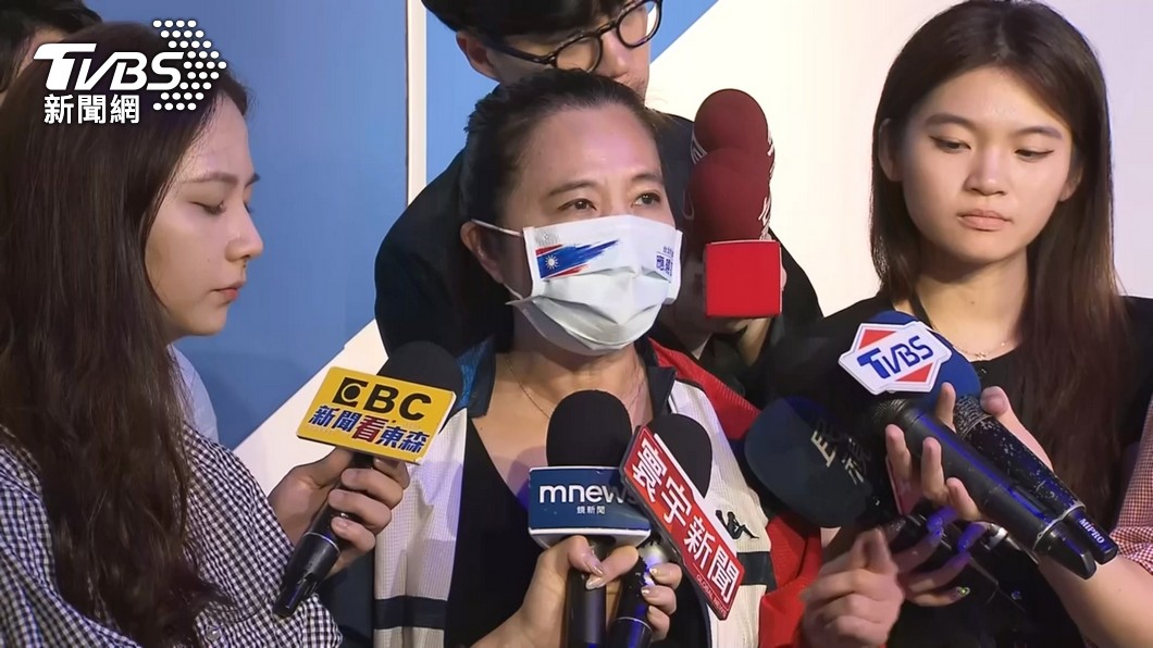 應曉薇稱，若韓冰願參選，她願意退出。（圖／TVBS）