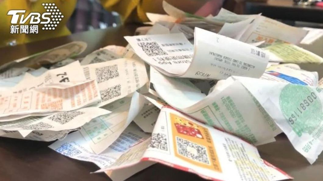 結帳發票出來後才說要刷載具 店員:服務業會被搞瘋!