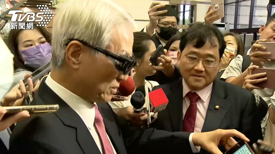 吳欣盈父親、新光醫院董事長吳東進。(圖/TVBS資料照)