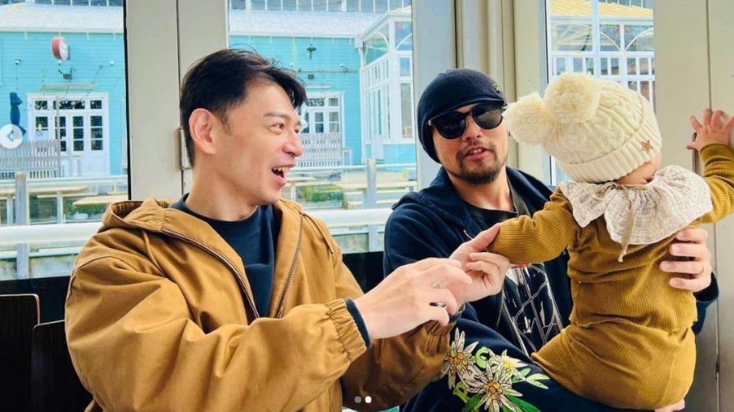 周杰倫笑曝慌亂奶爸實況。(圖/翻攝自周杰倫IG)