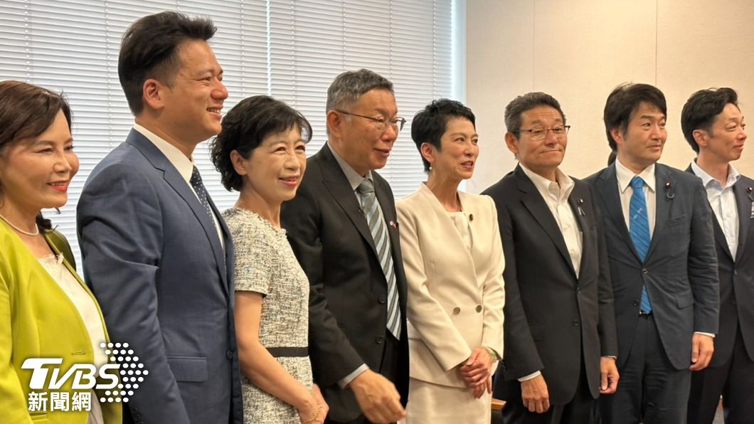 民眾黨2024總統參選人柯文哲今(6)日拜訪日本立憲民主黨參議員蓮舫等日本政要。(圖/林至柔攝)
