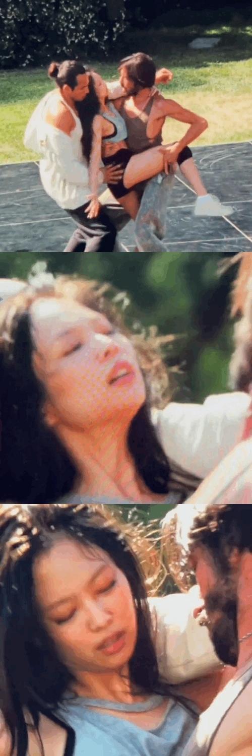 Jennie在《偶像漩渦》的火辣演出成話題。(圖/翻攝自theqoo)