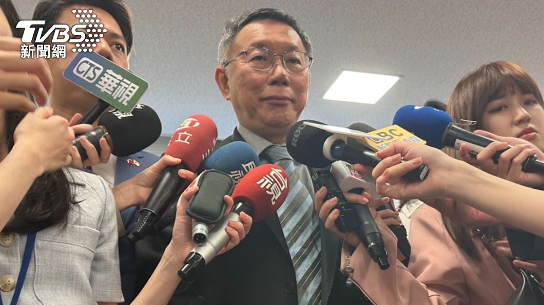 柯文哲與日前首相麻生談「台日中三角關係」 未碰觸美國