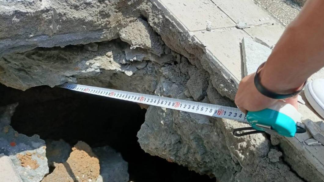 豐采520旁社區人行道開挖發現掏空 建商:會補強