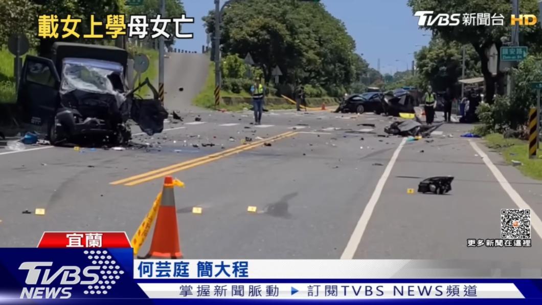 鐘女家屬7日前往事故地點招魂。(圖/TVBS)