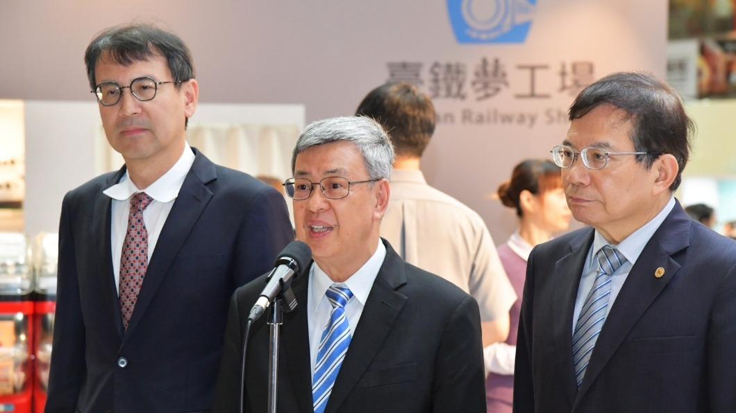 被控對女掏性器官!政院急止血 鄭宏輝遭解顧問職