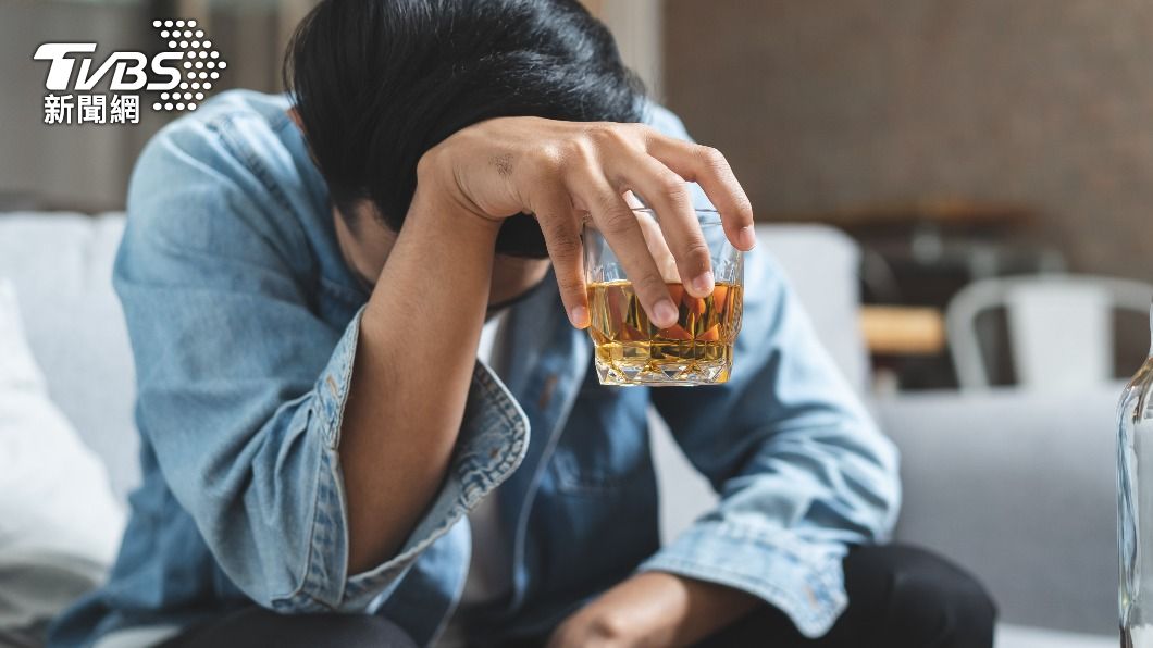 酒後性騷稱斷片? 心理師揭:酒精只是「顯影劑」反映真實內在