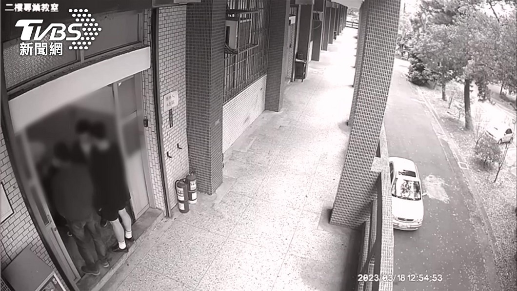 校園爆體罰事件! 師上課呼巴掌、掐身體