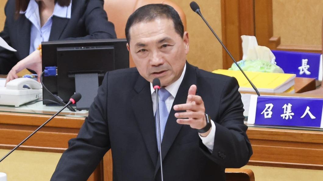侯友宜餵藥案說明會「閉門談」! 家長怒:沒理由關門