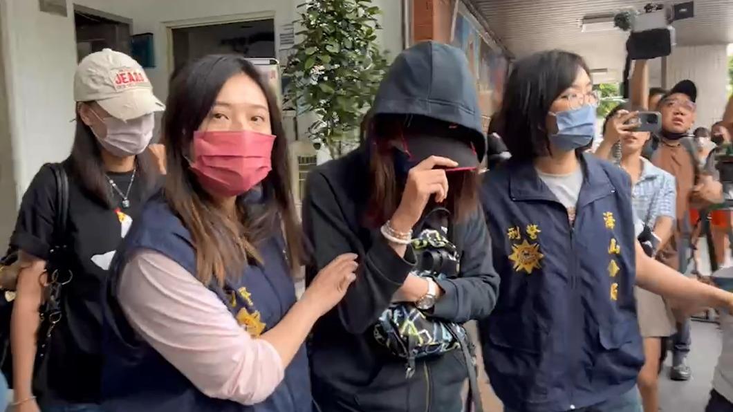 2名教保員被警方約談。(圖/TVBS)