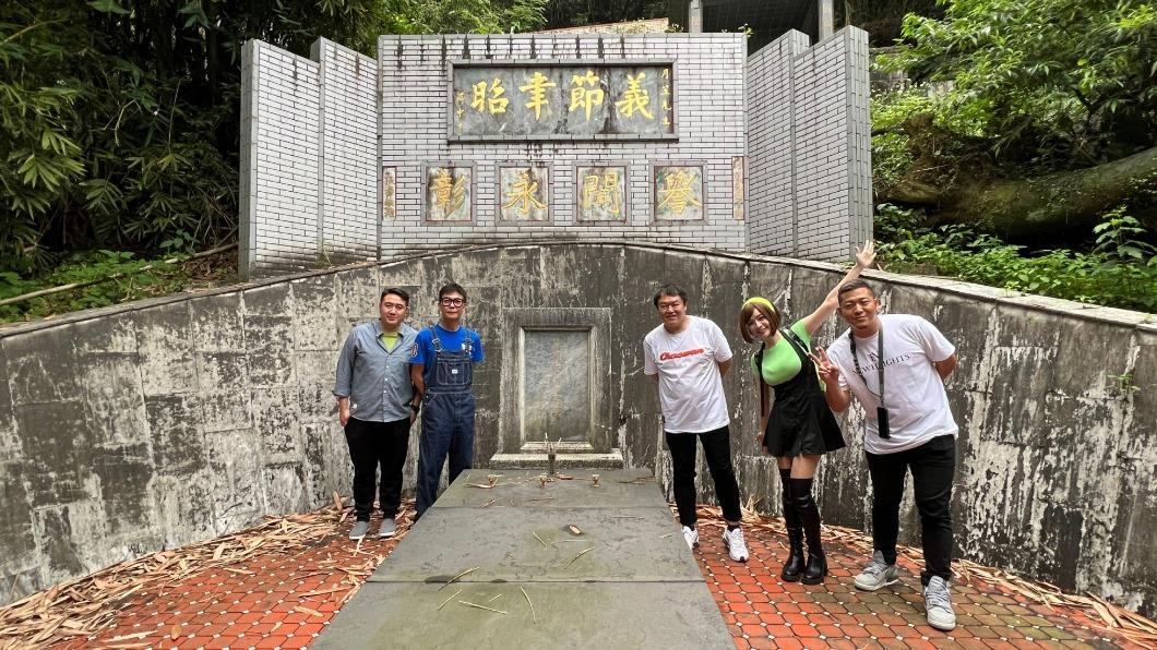 錢小豪(左2)參與頻道錄製。(圖/紅心字會提供)