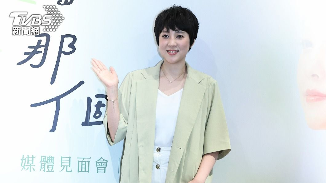 女星朱芯儀出席新書記者會。(圖/張哲鳴攝)