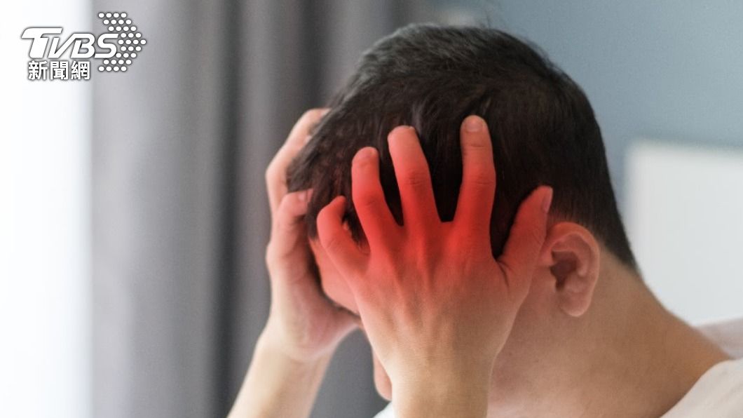 某些族群不吃早餐,容易頭痛、手腳無力。(示意圖,非當事人/shutterstock 達志影像)