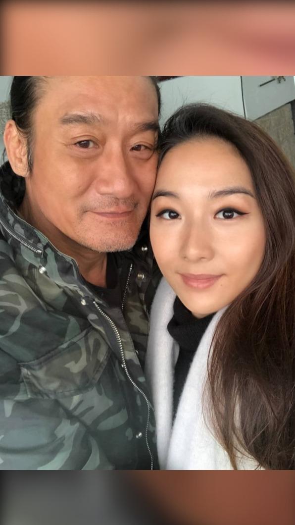 梁家輝十分疼愛兩個寶貝女兒。(圖/翻攝自梁穎晨IG)