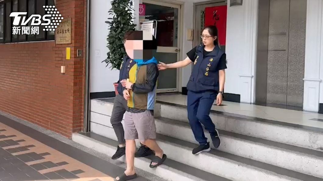 警方將車手送辦。(圖/TVBS)