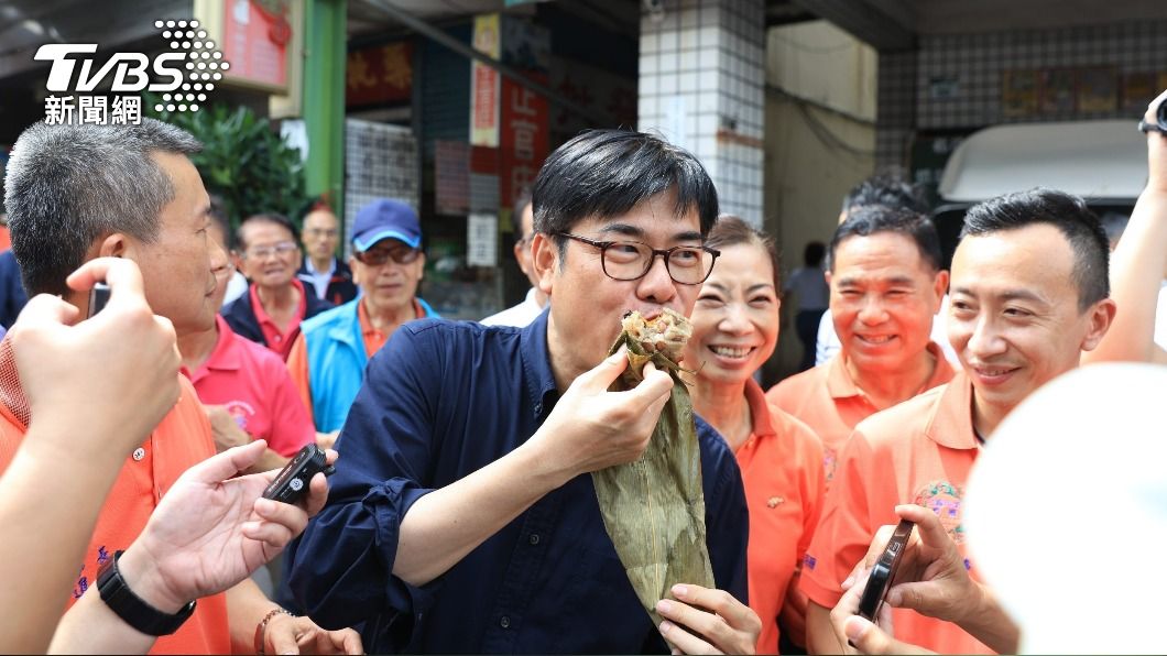 蔣萬安愛北部粽 陳其邁點名開戰:3D油飯能吃嗎?
