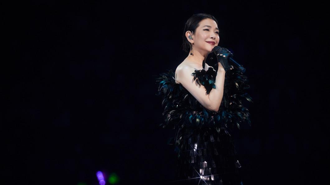 張惠妹神預言!張清芳唱壞「小巨蛋天花板」 緊急處理內幕曝