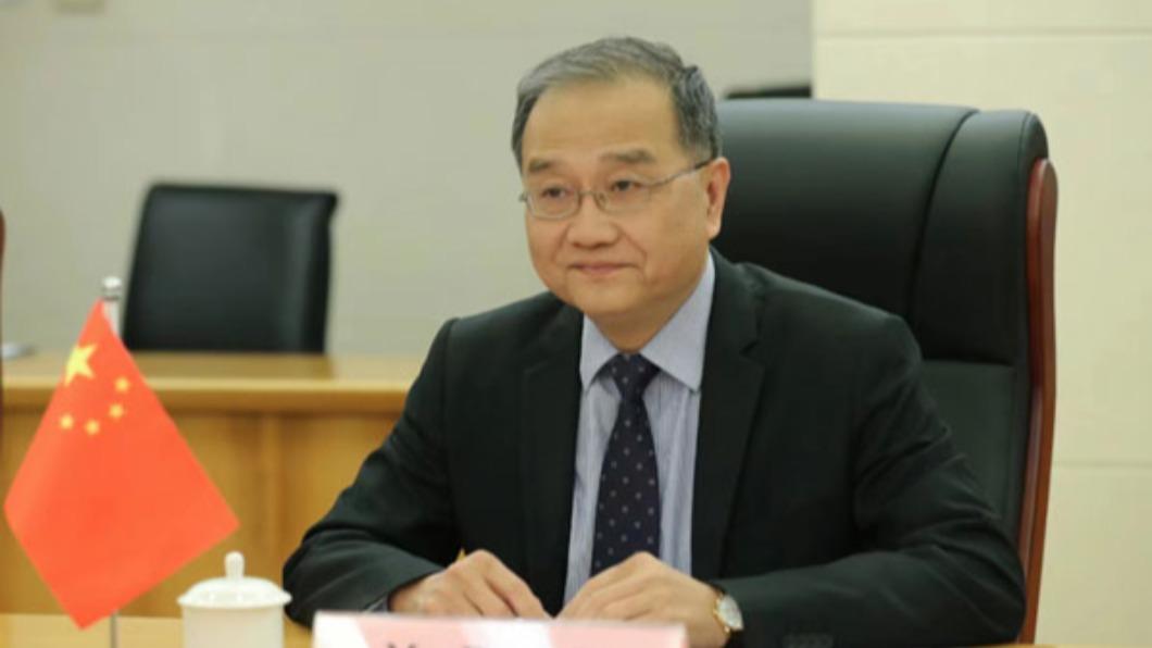 港媒傳言,最有可能接替盧沙野出任駐法大使的人選,就是現任副部長鄧勵。(圖/翻攝自大陸外交部)