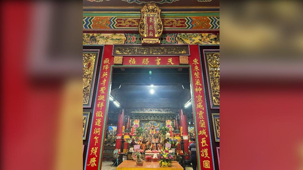 5億高中生命案疑點多！嶽帝爺坐鎮靈前　賜「黑令旗」助冤者對兇報仇