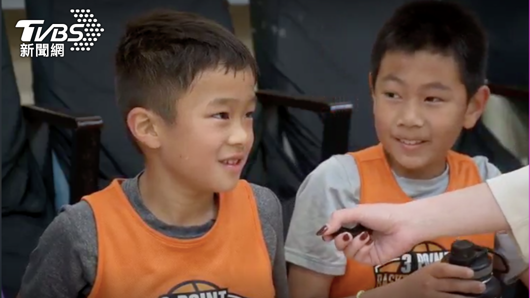 楊玉明的兒子9歲,從小就在籃球班上課。(圖/區國強攝)