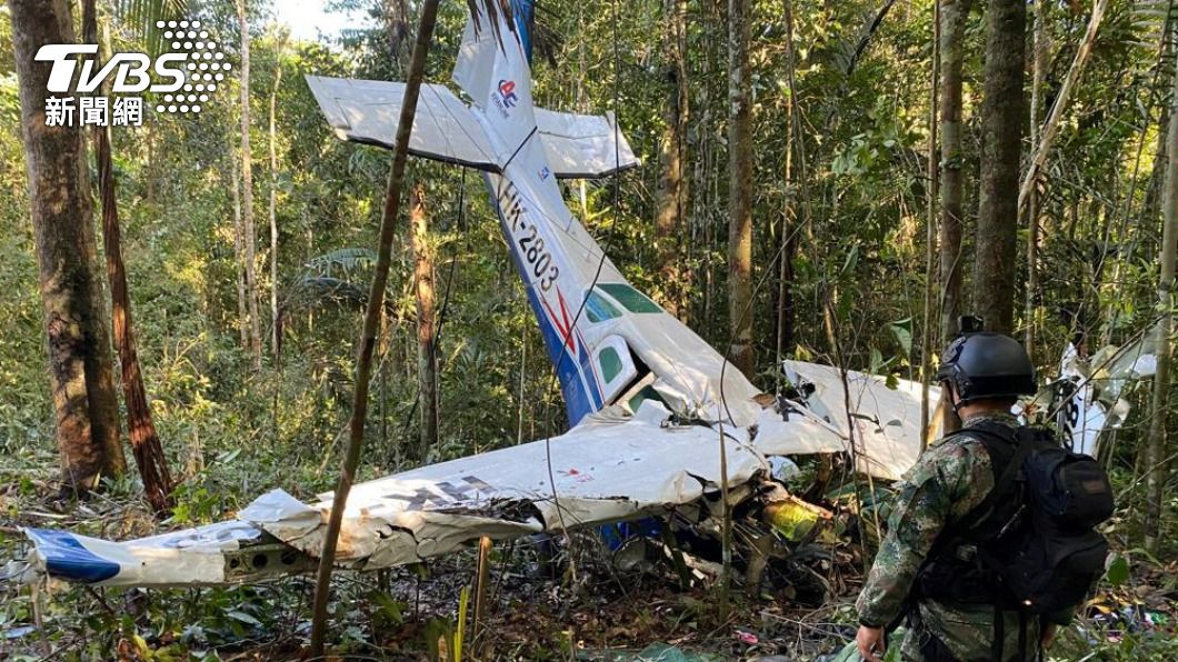 載有7人的塞斯納C206(Cessna C206)輕型飛機5月1日墜毀在卡克塔省(Caqueta)的雨林。(圖/達志影像美聯社)