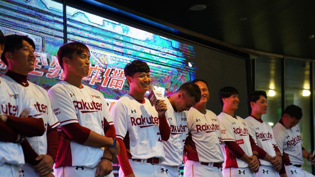 （圖／翻攝自Rakuten Monkeys臉書）