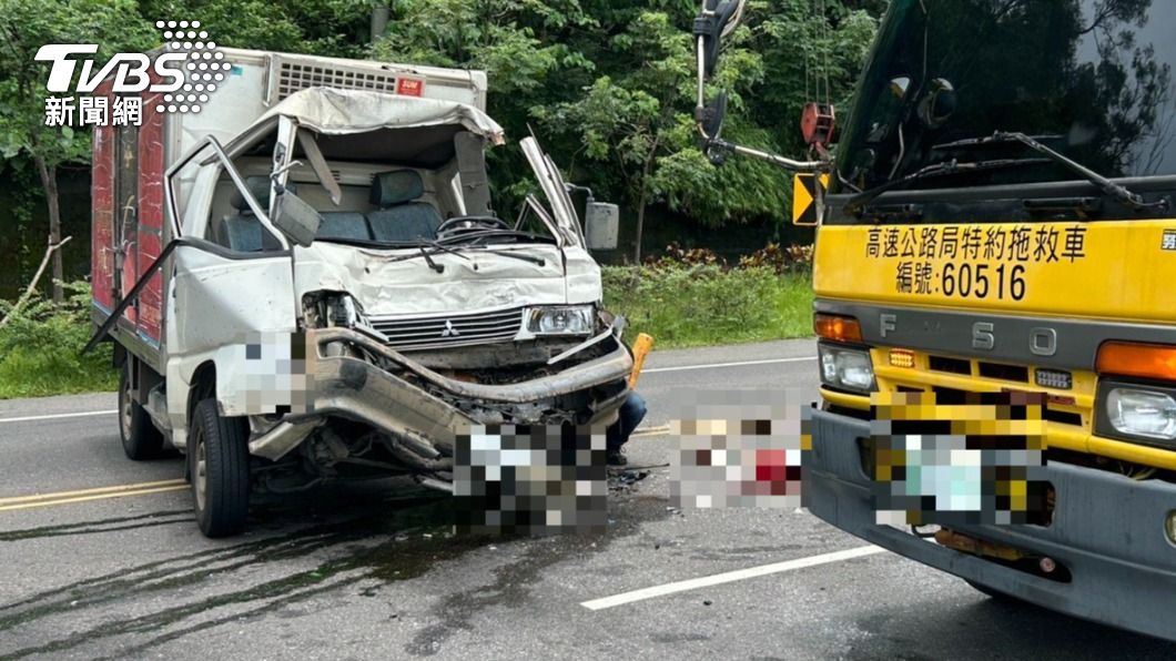 金崙大橋死亡車禍!小貨車跨雙黃線對撞 車頭爛男傷重亡