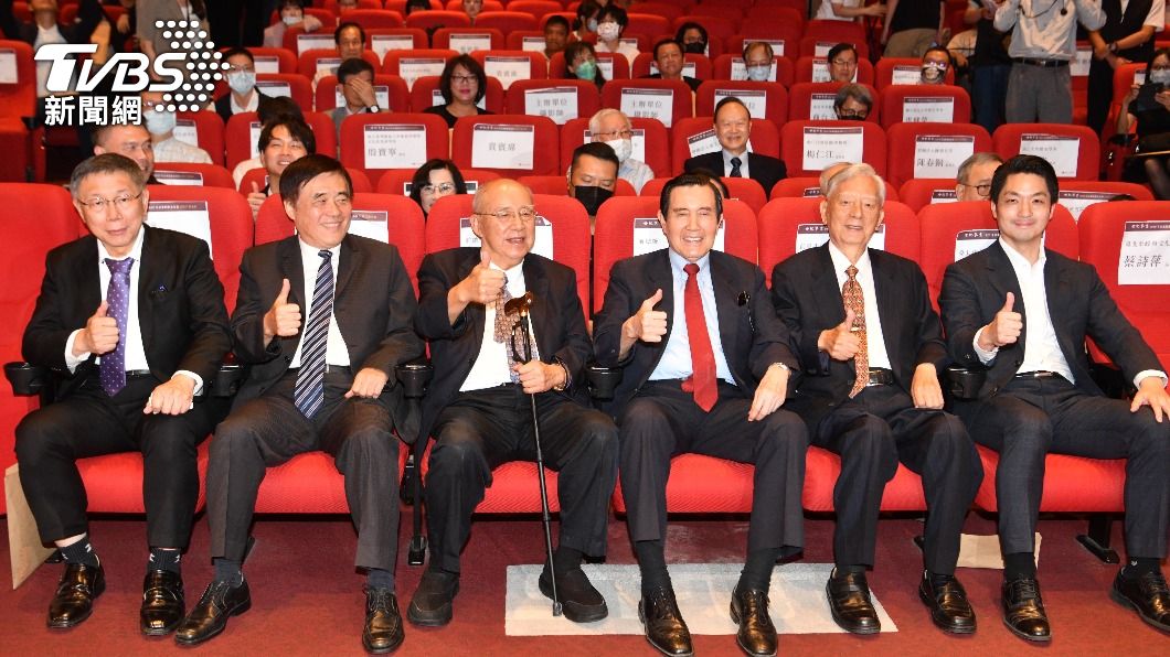 變捧柯文哲大會?蔣萬安邀歷任台北市長看片 馬郝柯蔣同框