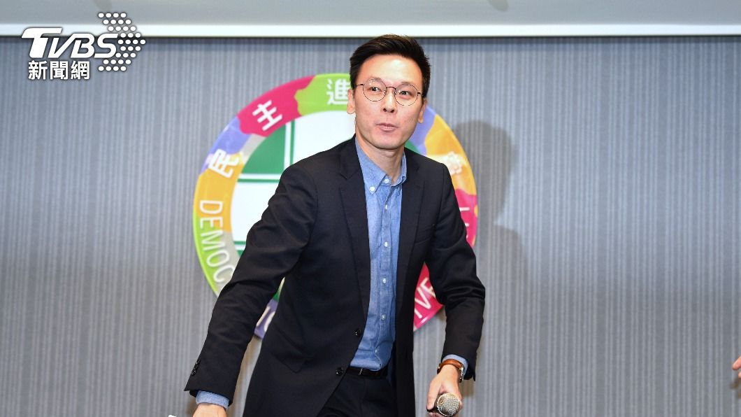 傳林飛帆新職月薪「爽領11萬」遭酸爆　台灣民主基金會回應了