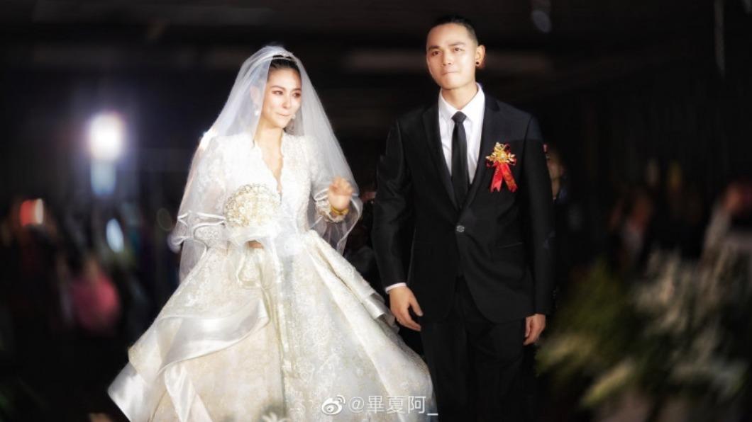 張恒遠前年才和交往9年的女友畢夏結婚。(圖/畢夏微博)