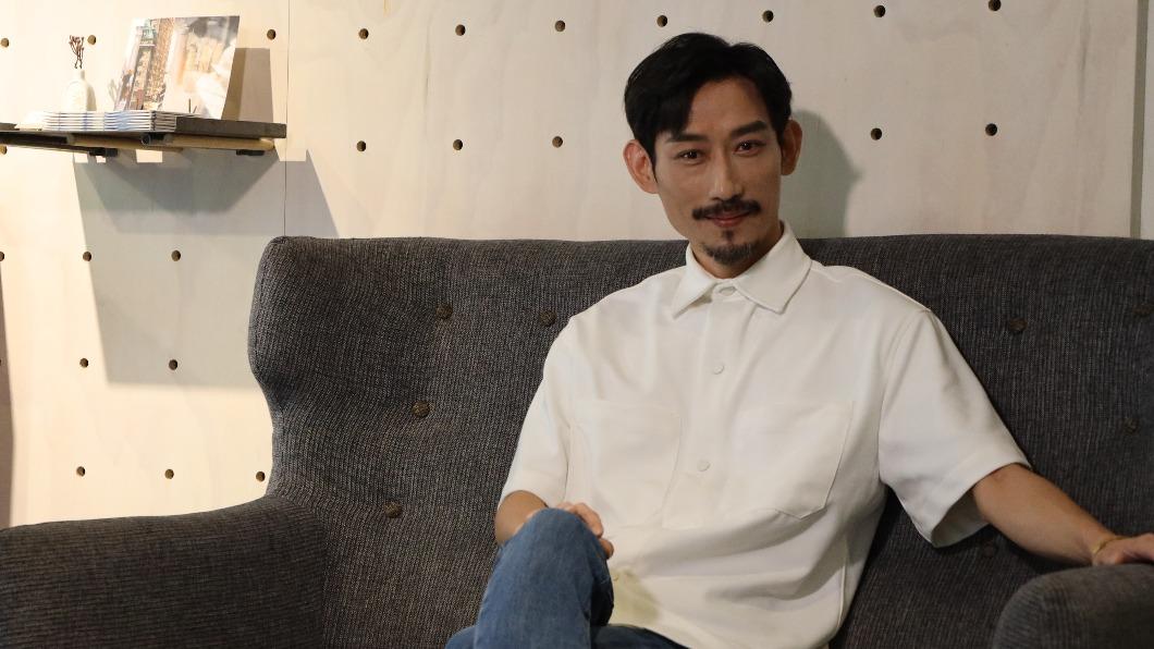 陳竹昇首度跨界台語歌壇就入圍金曲獎，今舉辦媒體聯訪分享心情。（圖／三川娛樂提供）