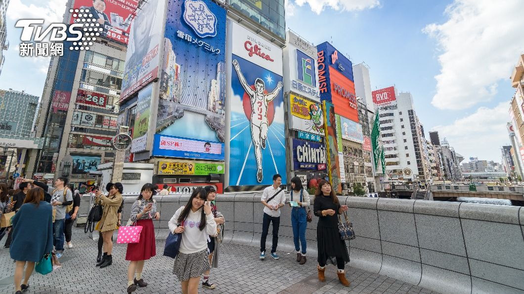 台人赴日觀光時消費占比最多的就是購物支出。(示意圖/shutterstock達志影像)