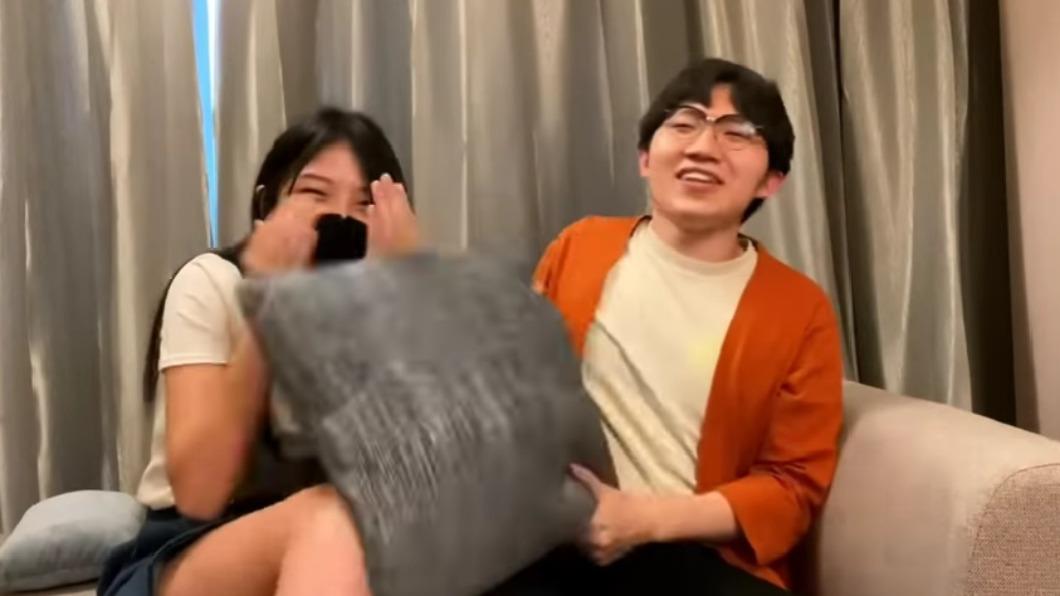 多米多羅(右)曾和李雨禧合作拍攝教女生說癡女日文的影片。(圖/翻攝自多米多羅YouTube)
