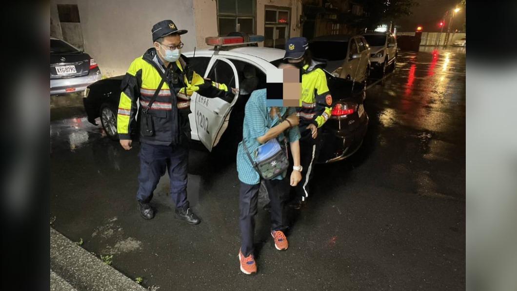 台北爆走到桃園訪友 老翁遇雨迷途
