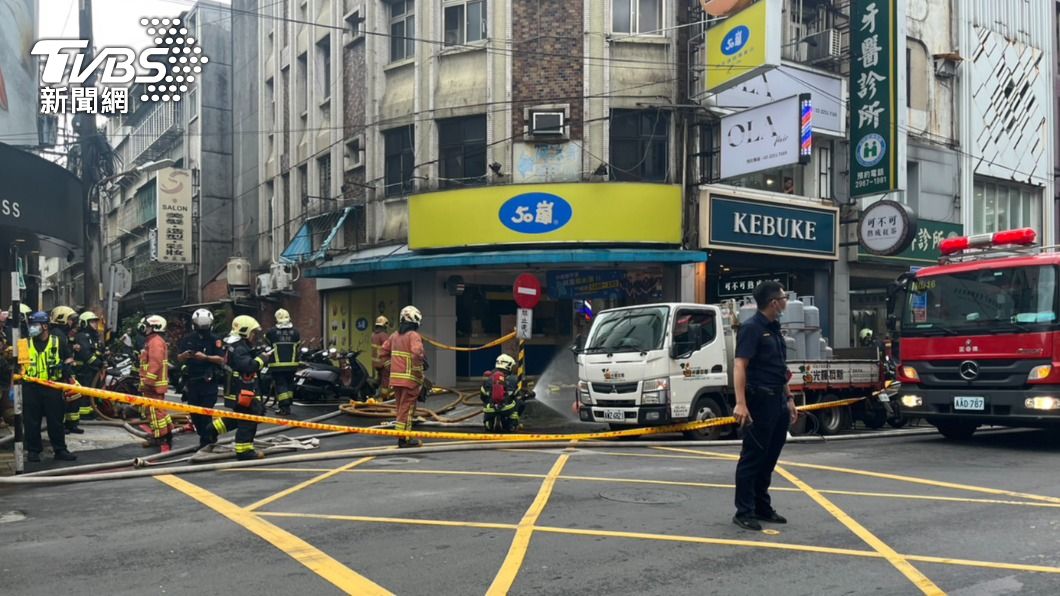 板橋車站旁50嵐更換瓦斯管線釀氣爆 4人受傷送醫