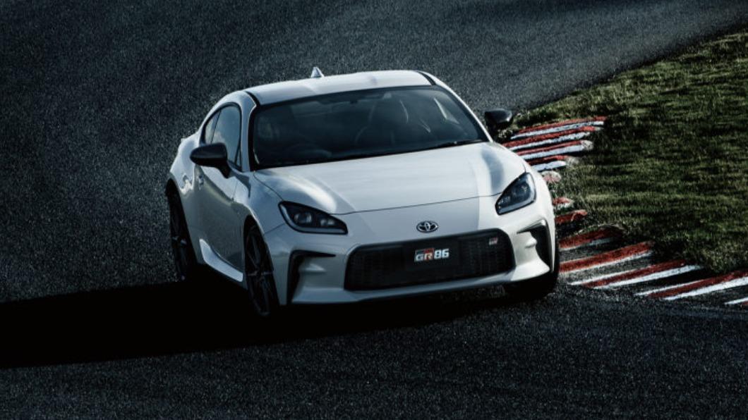目前有推出手排變速箱的車款,但選擇性也在慢慢降低。(圖/Toyota提供)