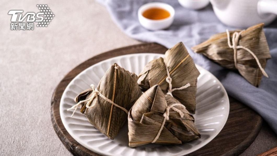 吃粽子為端午習俗之一。（示意圖／shutterstock達志影像）