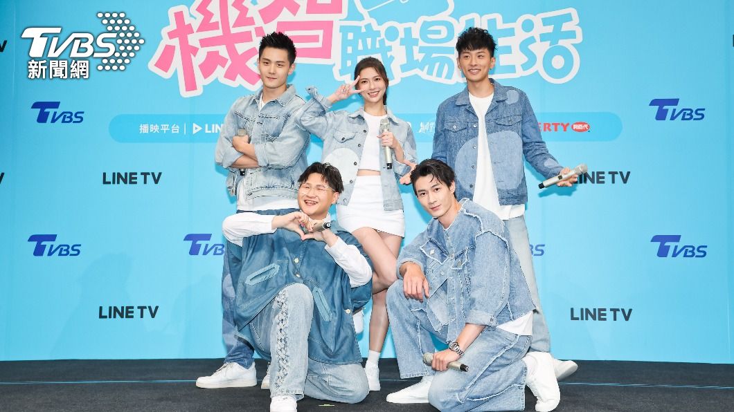「機智男孩IT BOYZ」與鄭芯恩帶來驚喜演出。(圖/趙世平攝)