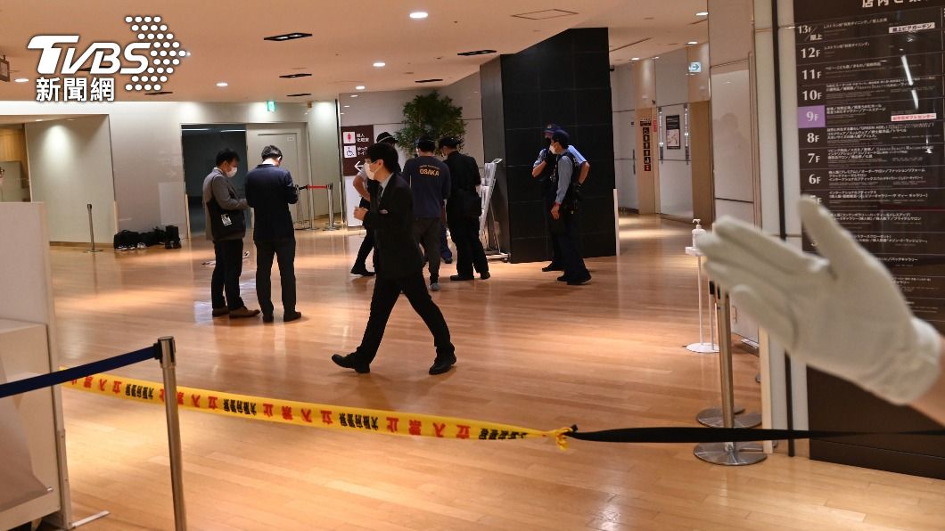 百貨公司的女廁突傳出惡臭，多人不適。（圖／達志影像美聯社）