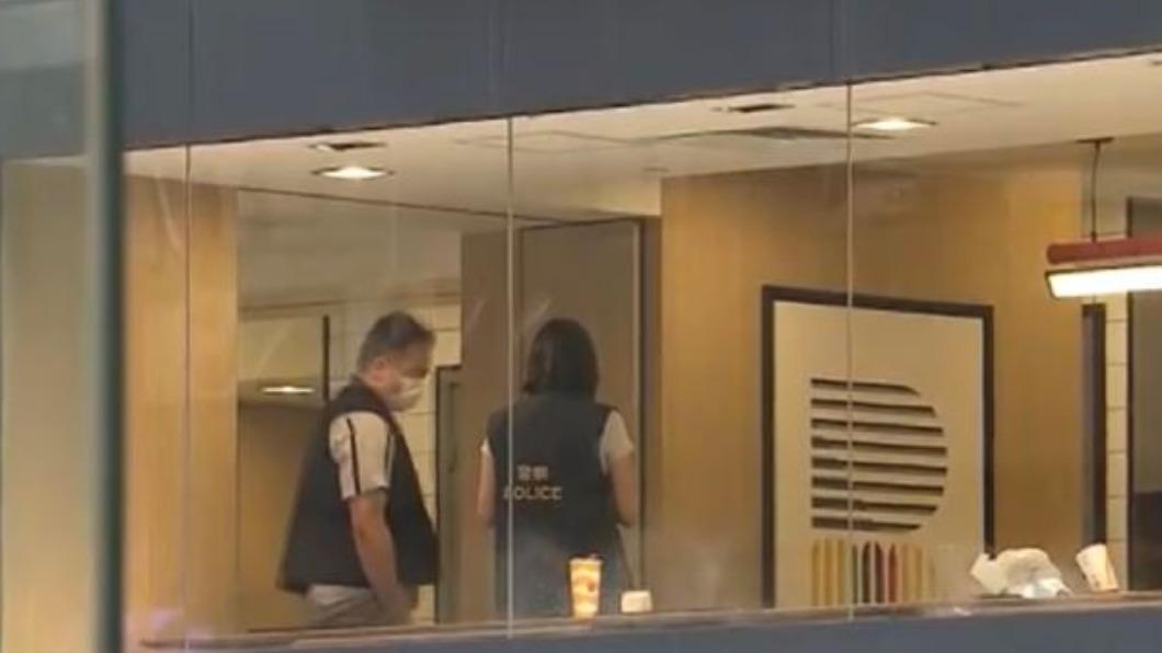 港速食店砍人　員工挨罵用殺豬刀劈經理