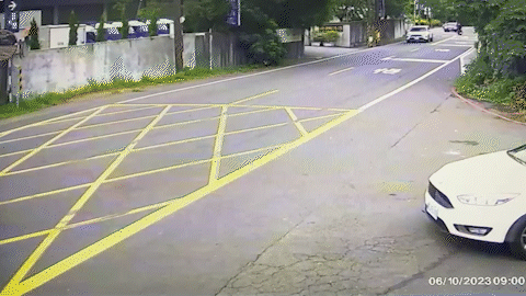2車嚴重毀損。(圖/TVBS)