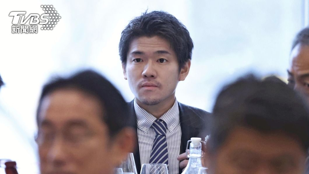 有51%受訪者認為,岸田文雄決定撤換兒子秘書官職務的判斷太慢。(圖/達志影像美聯社)