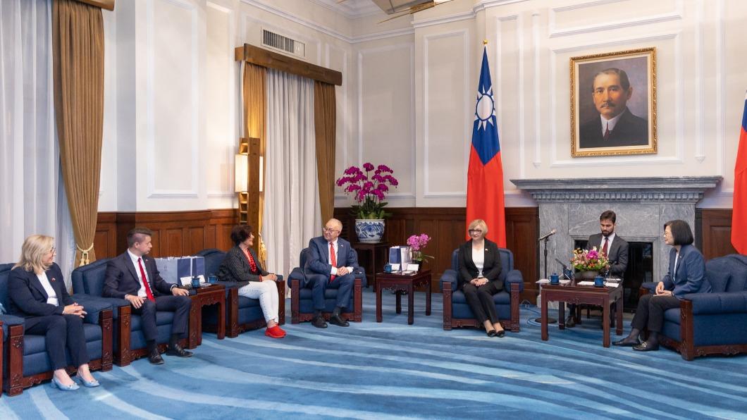 蔡英文接見波蘭眾議院外委會副主席芭菟煦訪團。(圖/總統府提供)