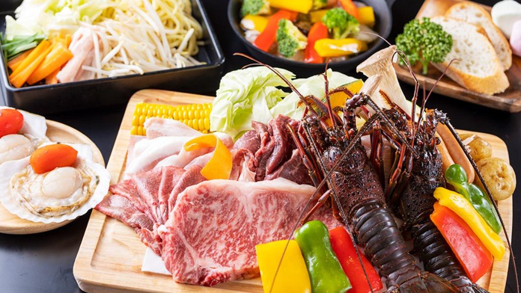 晚餐可選擇BBQ食材。（圖／翻攝自業者官網）