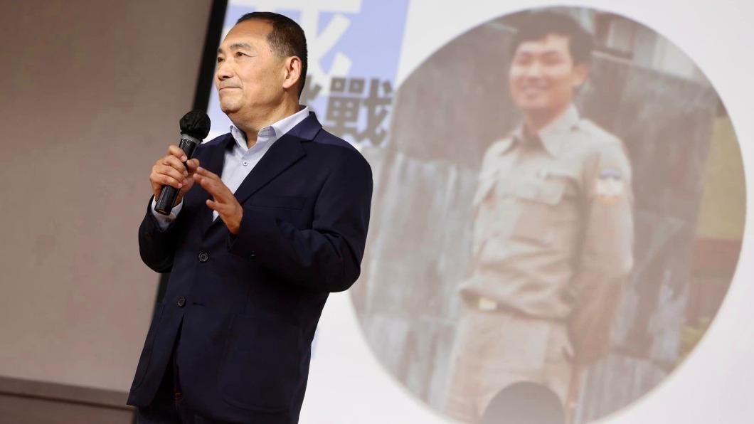 侯友宜民調墊底!被問棄侯保柯「灌籃高手上身」:放棄就結束了